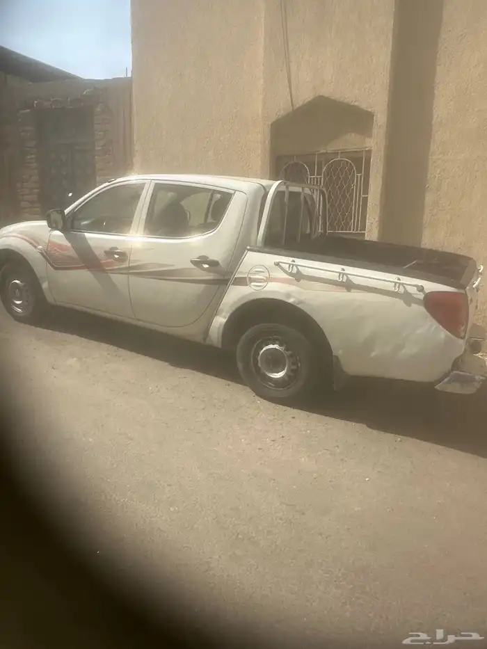 ونيت متسوبيشي للبيع بنزين 2011 0