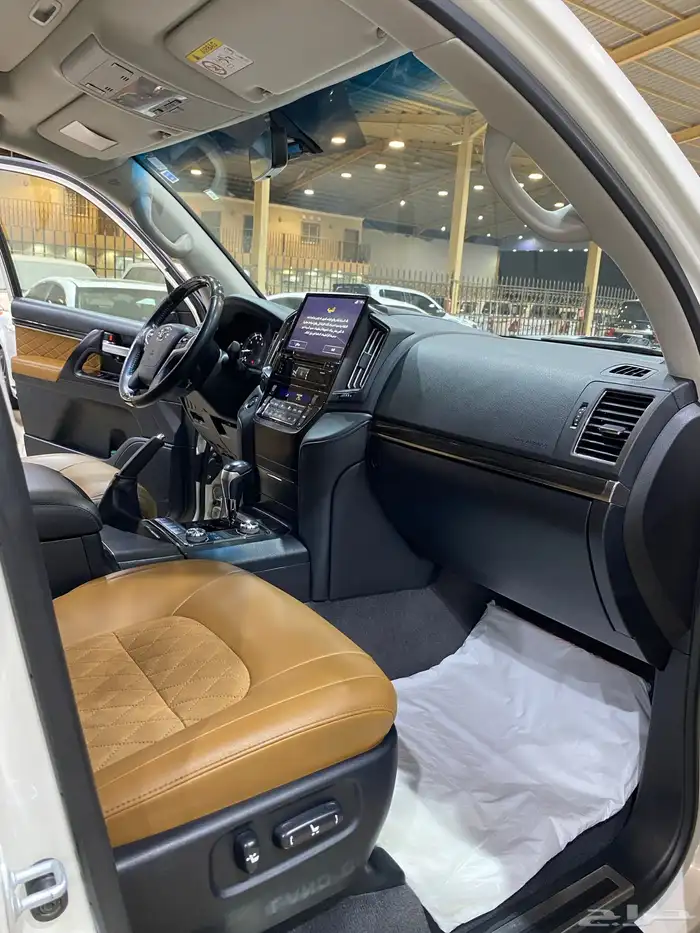 للبيع جيب جي اكس ار 2021 تورينق عبداللطيف عداد 142 الف 14