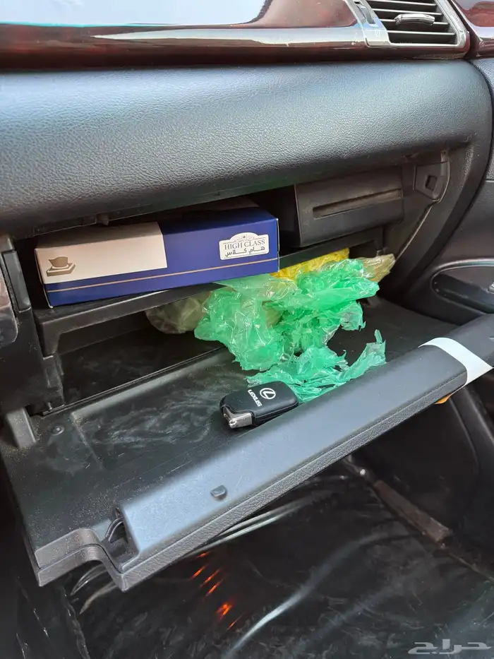 جيب لكزز 2011 نظيف 29