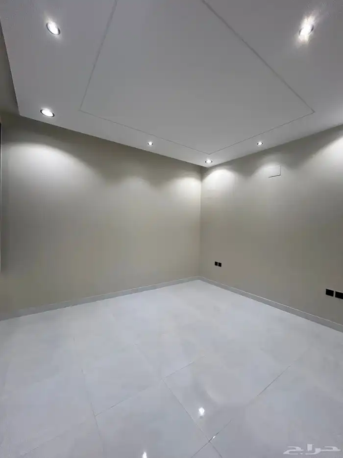 للبيع روف علوى بالمحاله ابها بسعر 730 الف 6