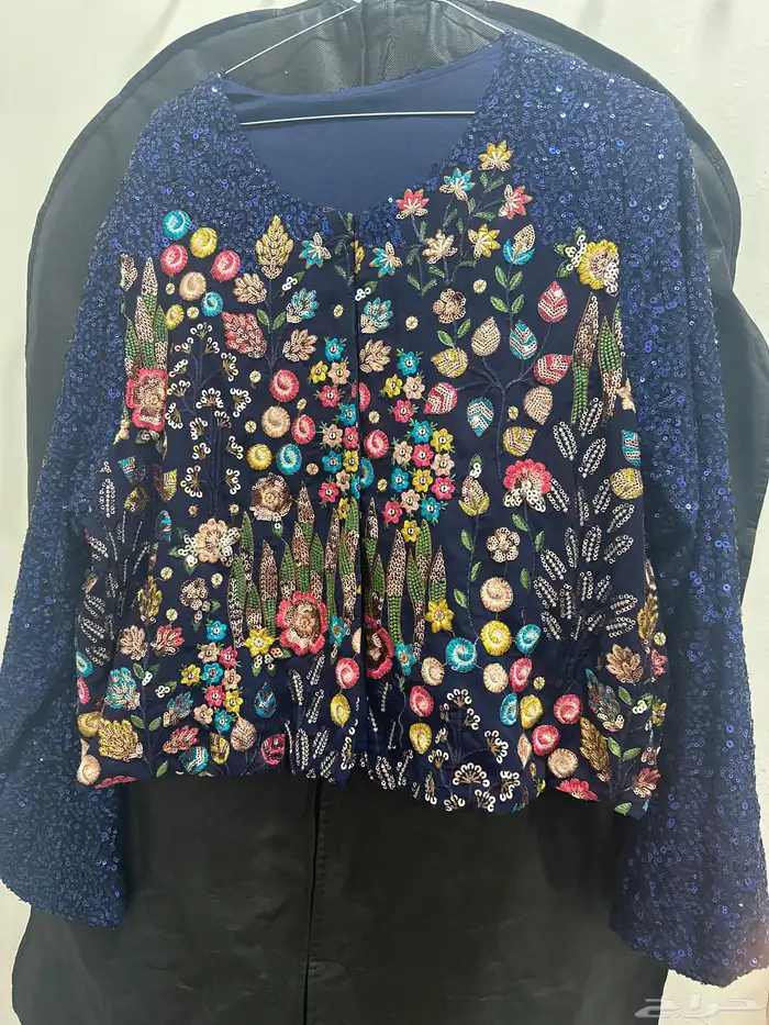 بلوزة جنس وجاكيت 3