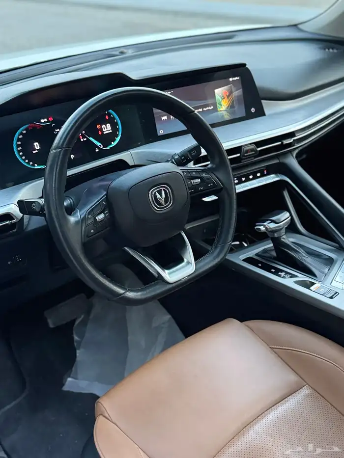 تشانجان CS 35 بلس 2023 فل كامل للبيع 23