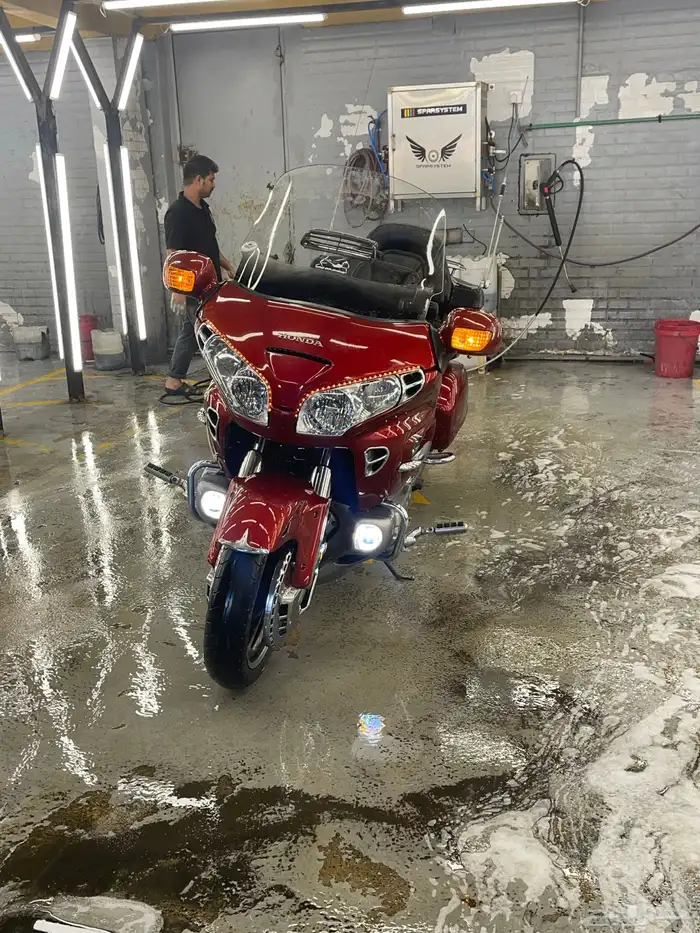 قولد وينق 2001 مخزن فيه ABS 3