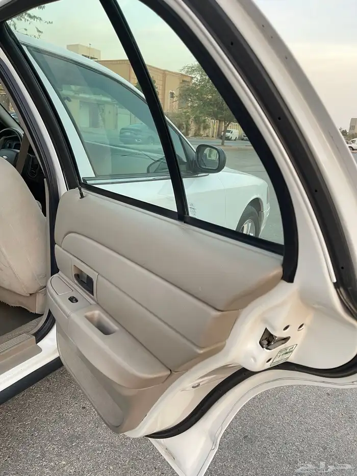 فورد فكتوريا 12