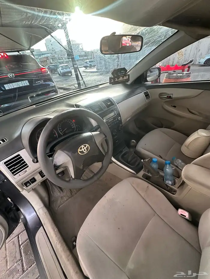كرولا 2010 قير عادي للبيع 3