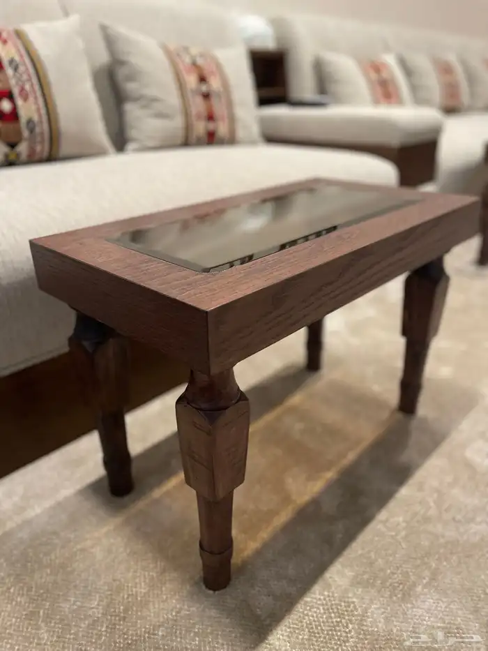 طاولات تفصيل حسب طلب 0