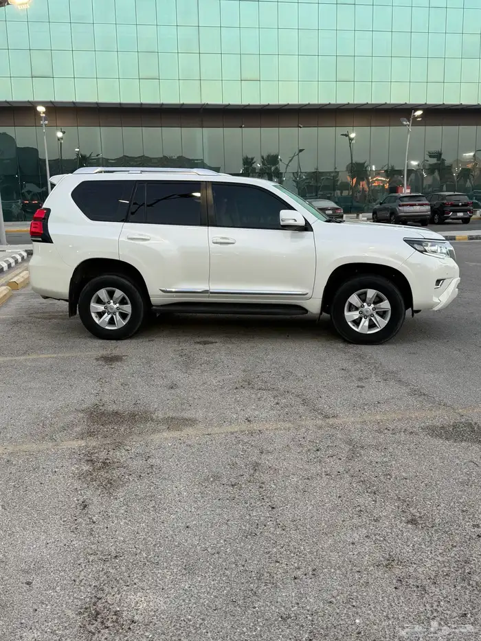 برادو 2022 V6 10