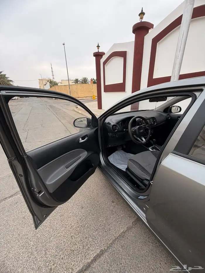 سياره كيا بيجاس 5