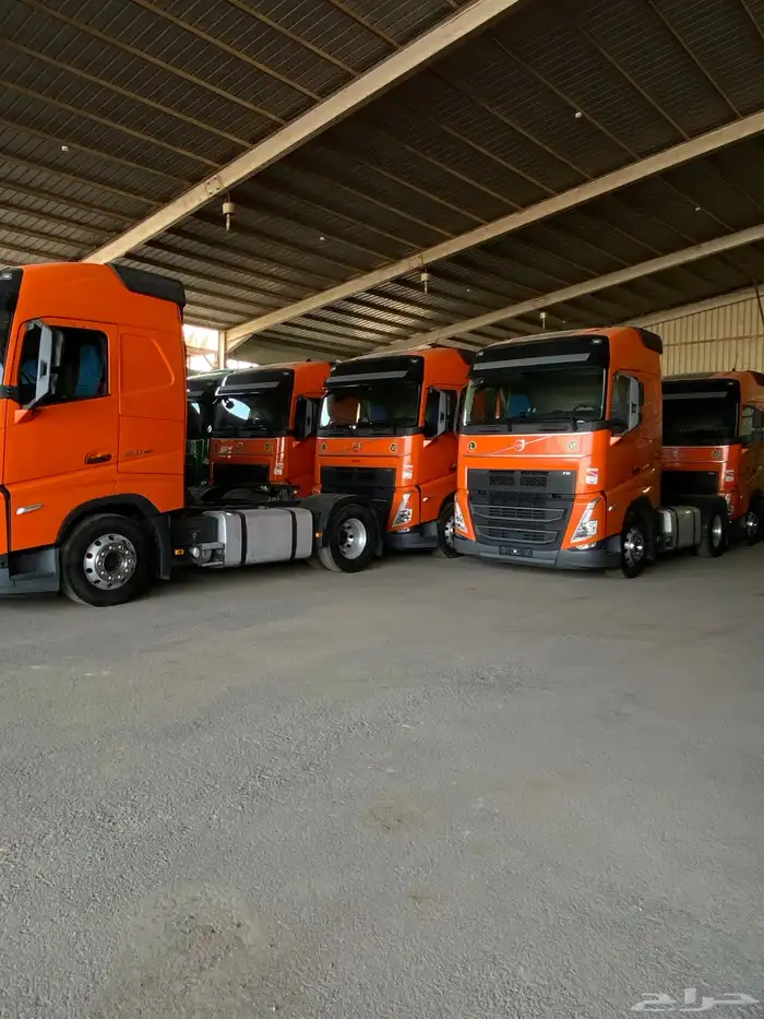 شاحنات2022 VOLVO 1
