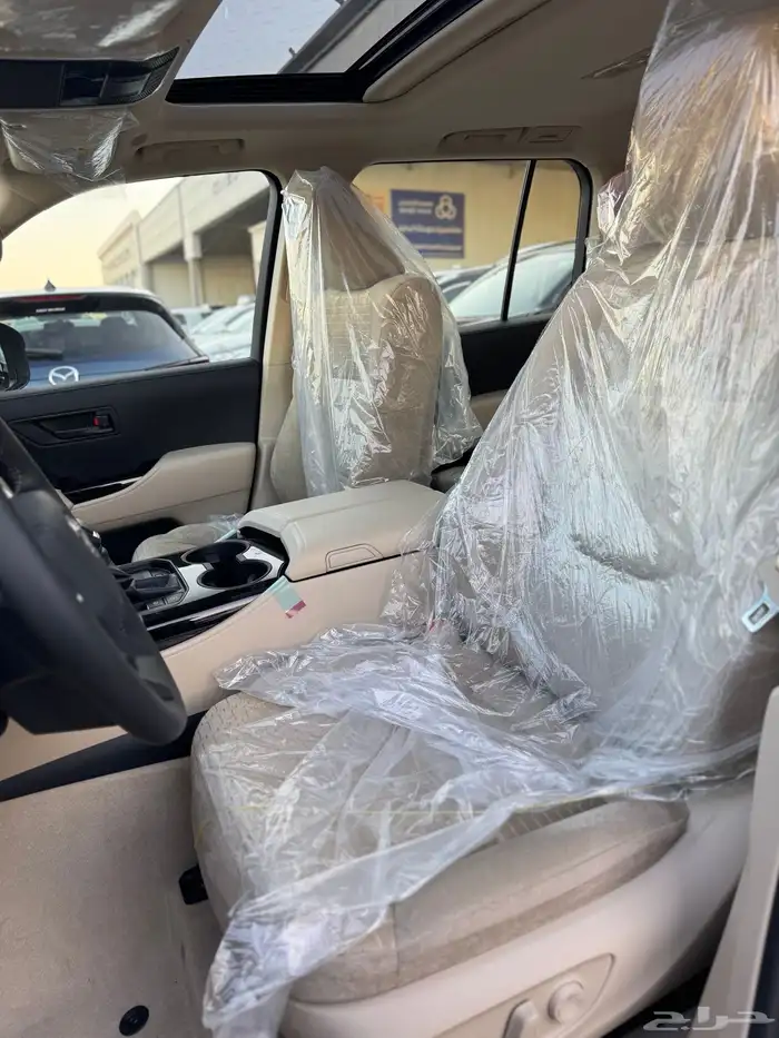 للبيع لاندكروزر2025 - L3 اسود أصفار بأقل الأسعار 21