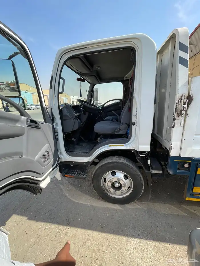 دينا ايسوزو 2020 ماكينة كبير 5 طن 5 متر 8