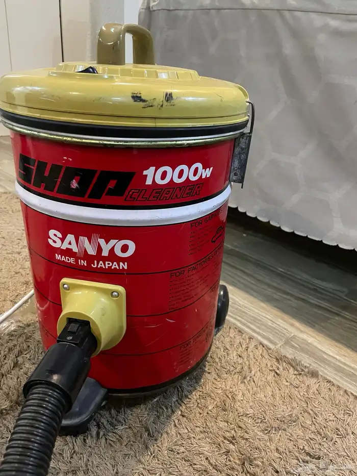 لوحة جدار -مكنسه كهربايئه - مرايه طويله - زينة ورد 3