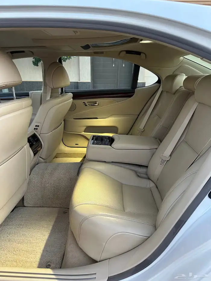 لكزس لارج سعوديه LS 26