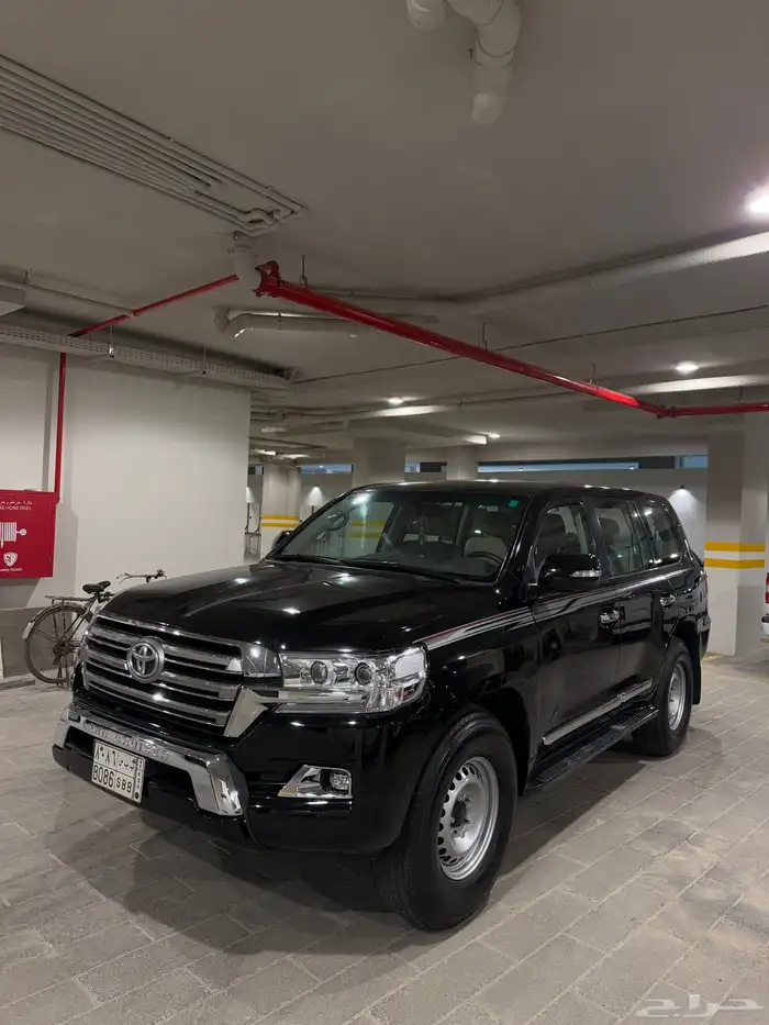 لاندكروزر 26