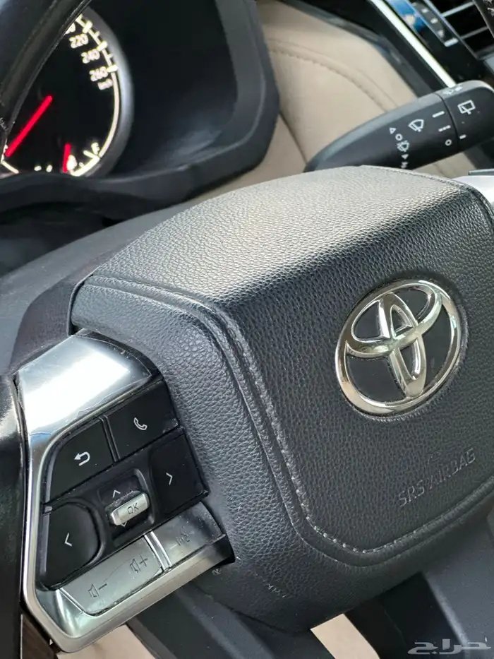 تويوتا لاندكروزر 15