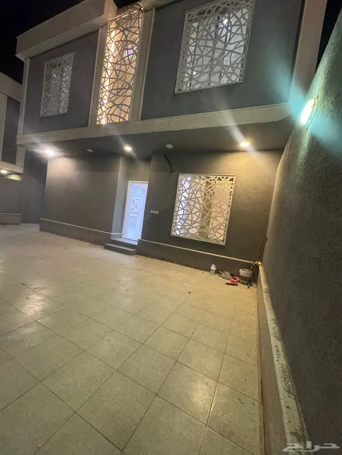 دور سكني للايجار 14