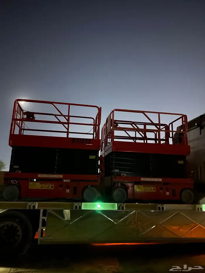 رافعه شوكيه فوركلفت سيزرلفت للايجار Forklift Sealift 2