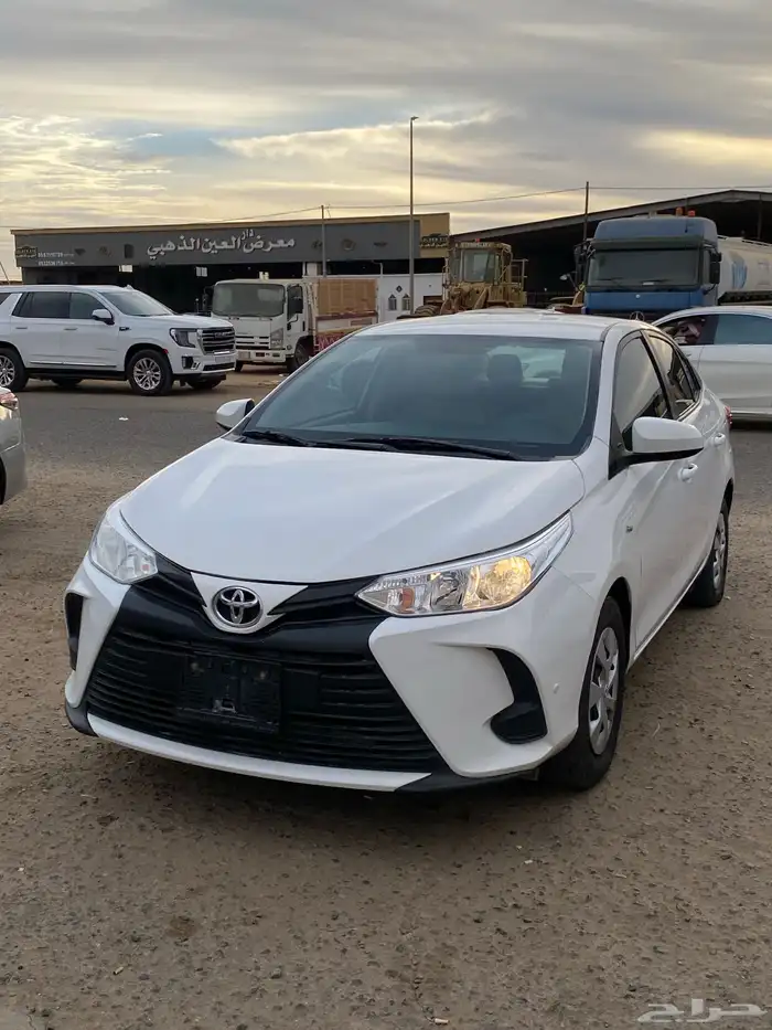 تويوتا يارس 2022 وكالة 11