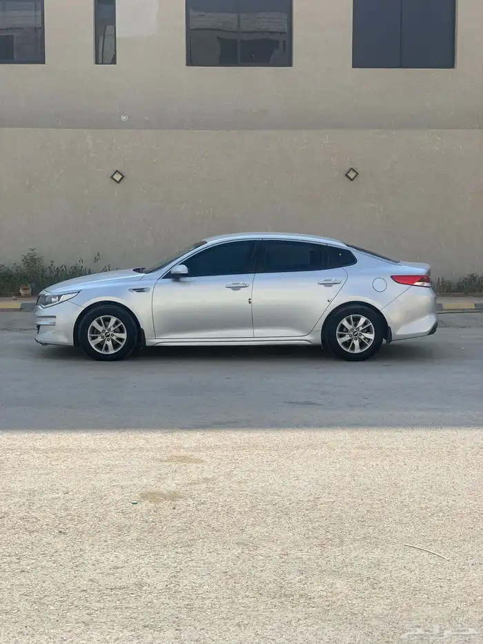 كيا اوبتيما 2.4 استاندر 6