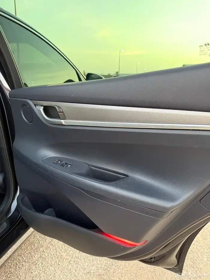 ازيرا 2020 - بنزين 6 سلندر 23