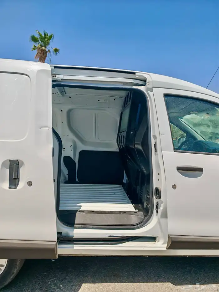 فان رينو دوكر 2021 كاش او اقساط 24