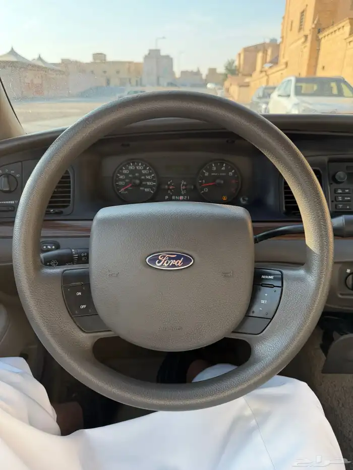 فورد كراون فكتوريا (وكالة) 13