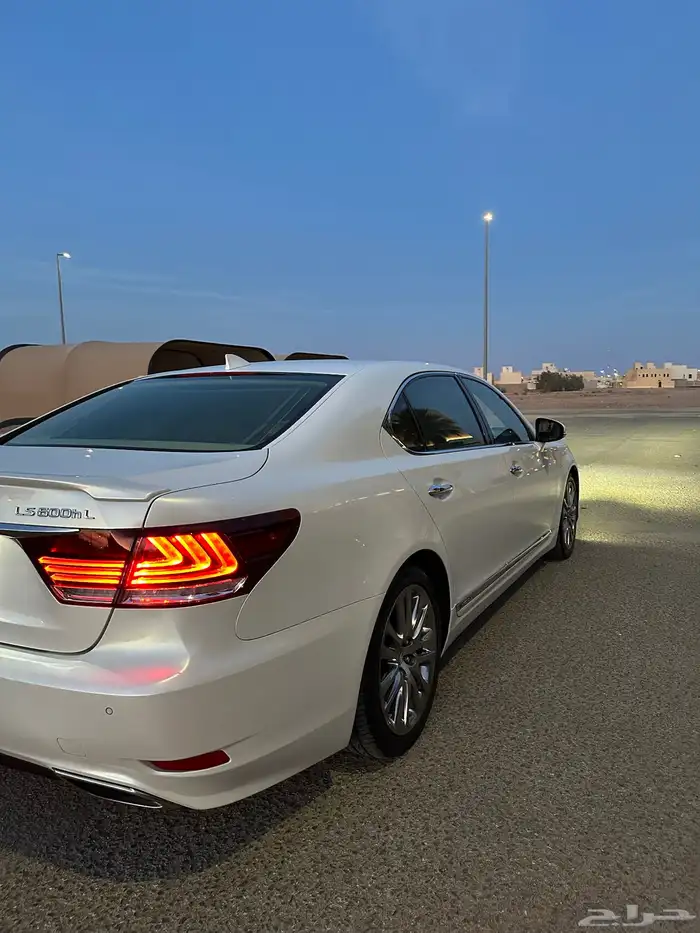 لكزس لارج سعوديه LS 2