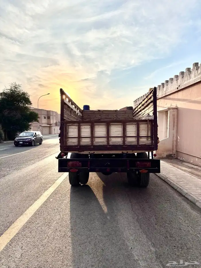 للبيع فورد لوري موديل 1966 شغال 7