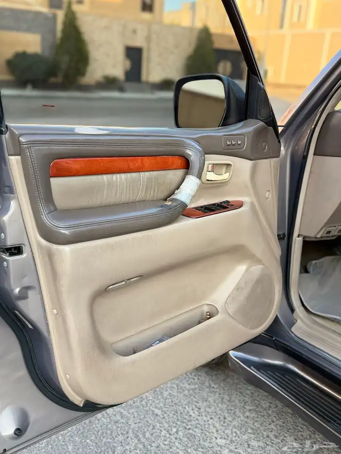 لكزس موديل LX 470 2000 نظيف جدا 10