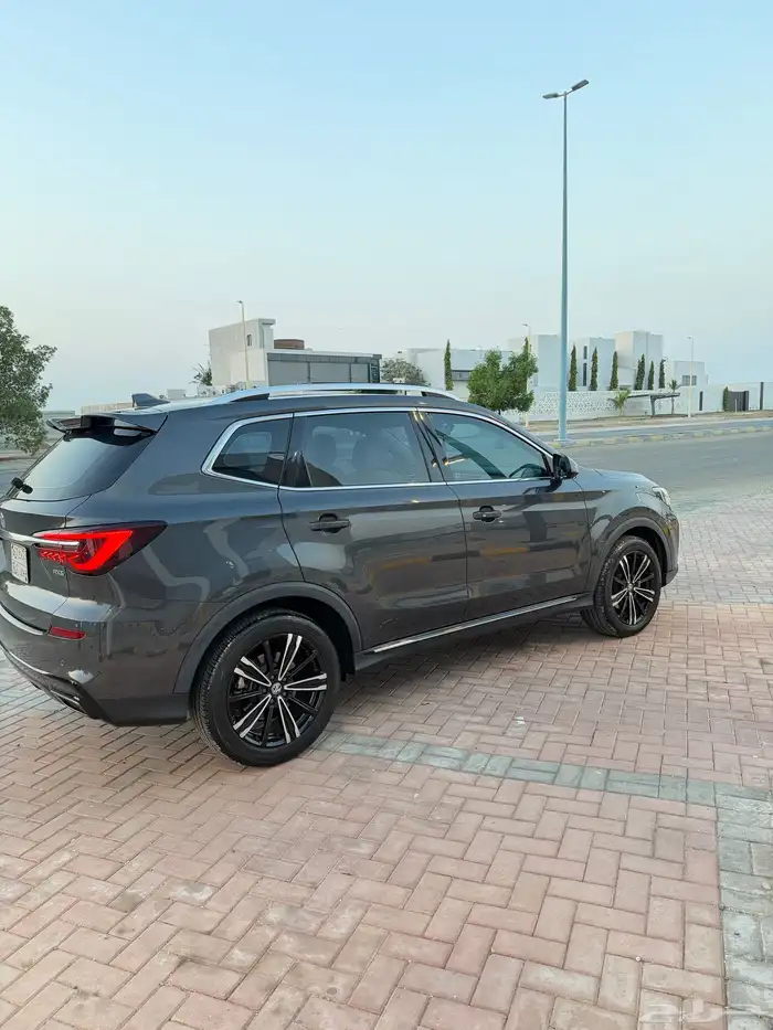 جيب ام جي 5 ار اكس 2023 1