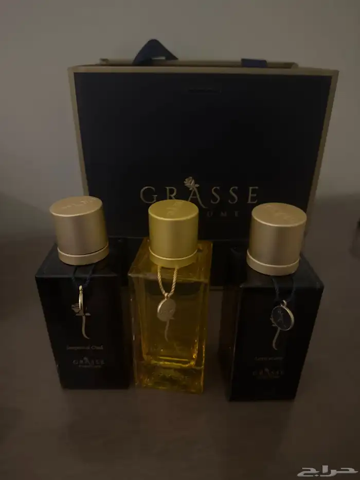 ثلاث عطور للبيع 1