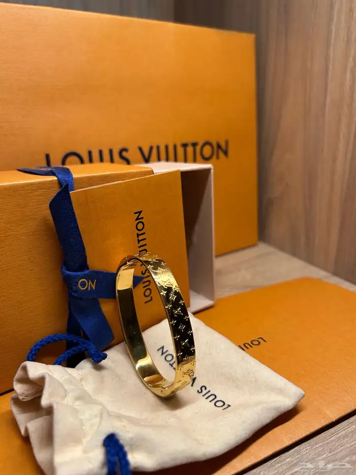 اسوارةLouis Vuitton brand للبيع 0