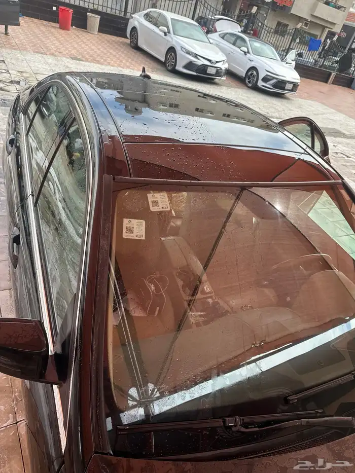 مرسيدس C300 فئه اولي 8