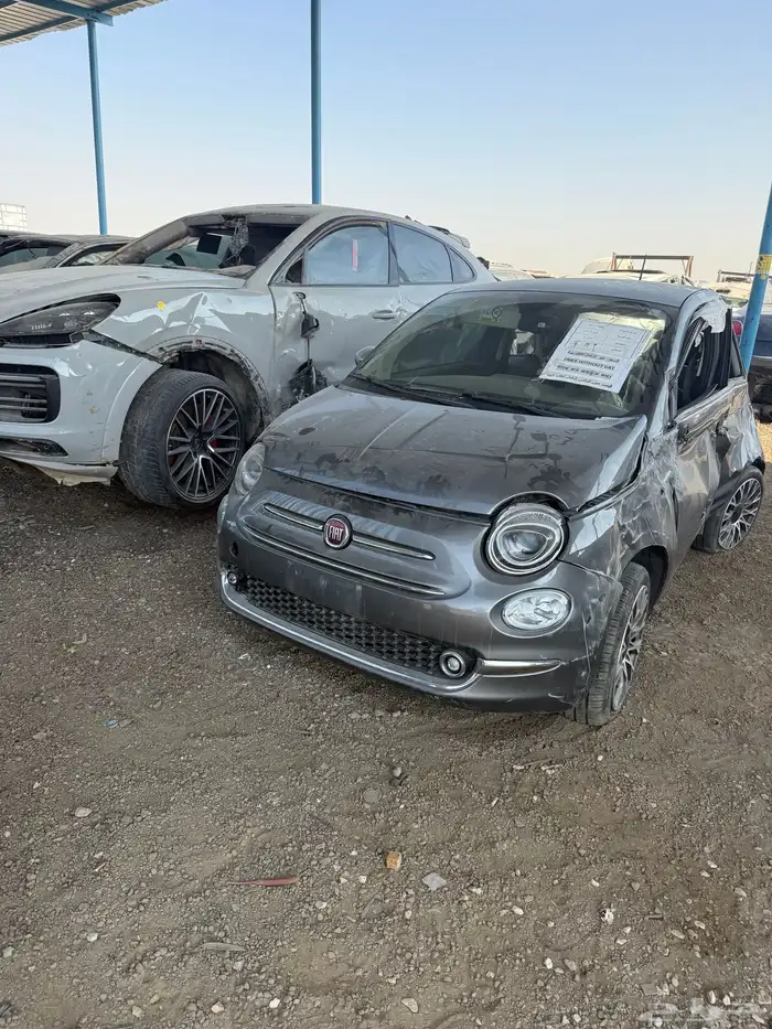 فيات. فيات 500قطع غيار 2