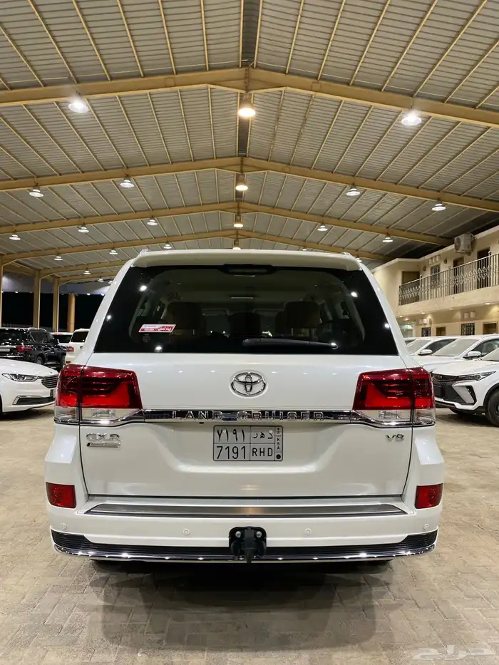 للبيع جيب جي اكس ار 2021 تورينق عبداللطيف عداد 142 الف 9