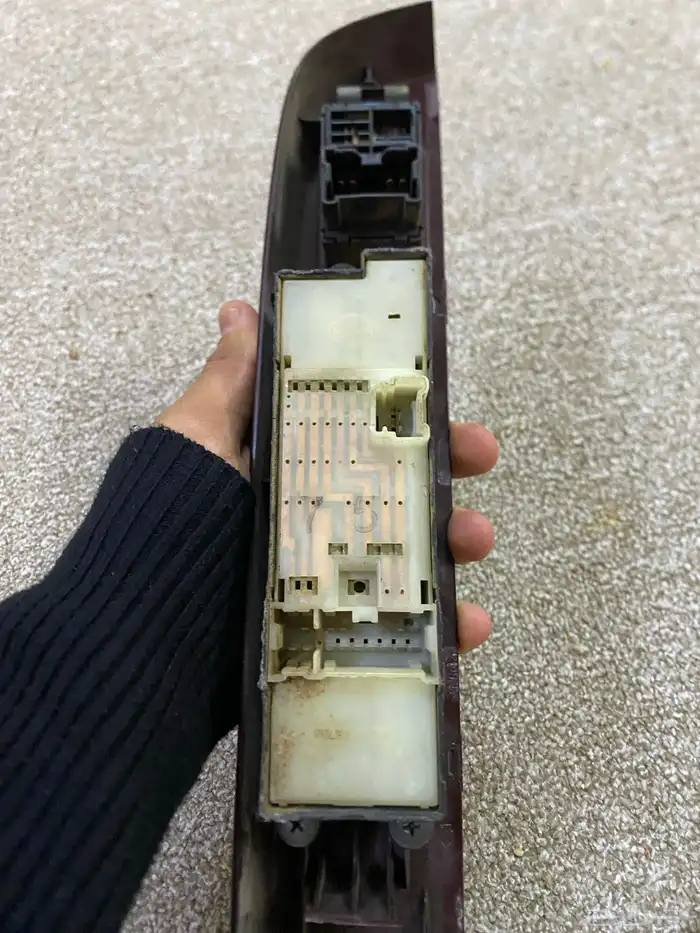 ديكور أزرار ددسن 1