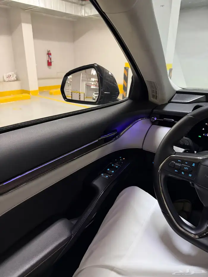 تورس تيتانيوم 2023 اسود 12