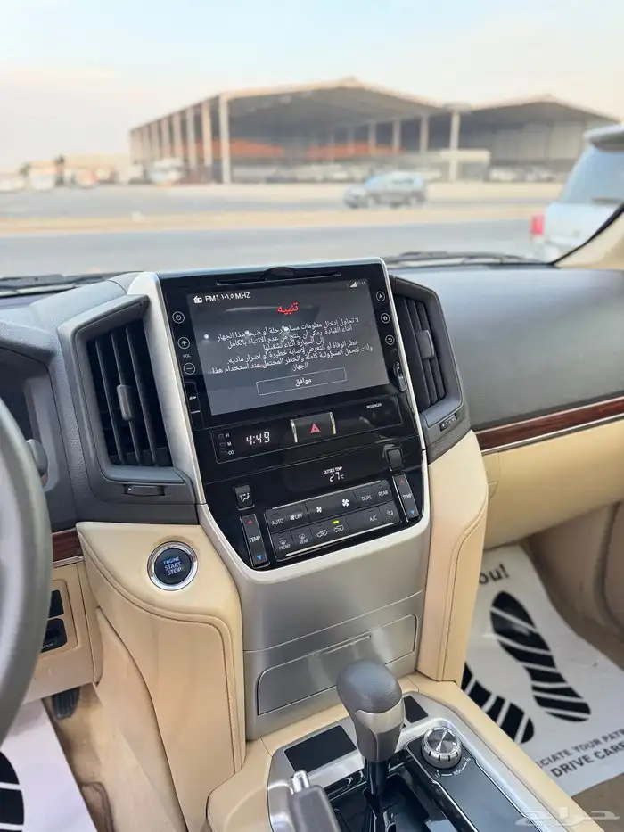 للبيع لاندكروزر GXR 2016 - بحالة الوكاله - سعودي 14