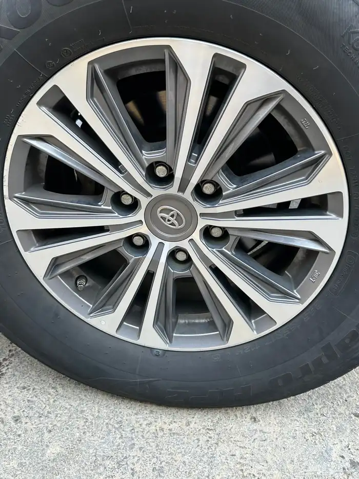 هايلوكس 2023 دبل ديزل 14