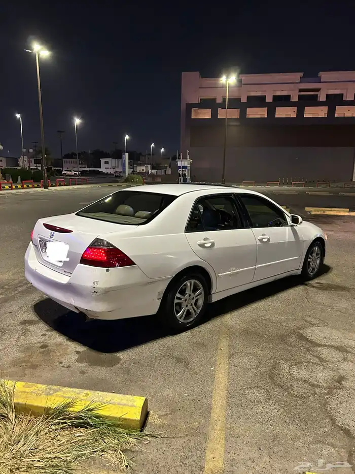 للبيع هوندا اكورد 2006 فل كامل استخدام شخصي 7