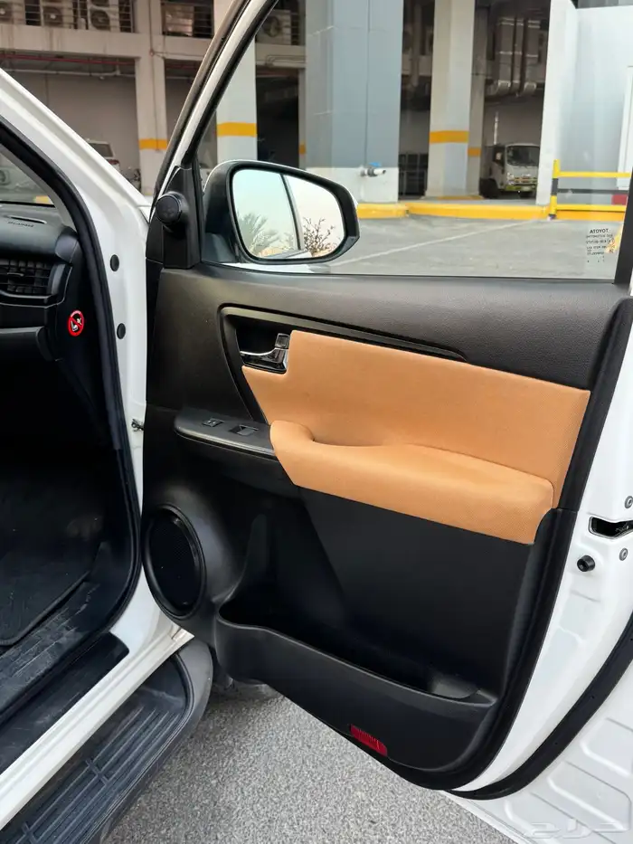 فورشنر 2022 دبل وكاله بحالة المصنع 17