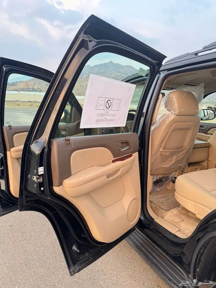 تاهو 2014 سعودي نظيف 16