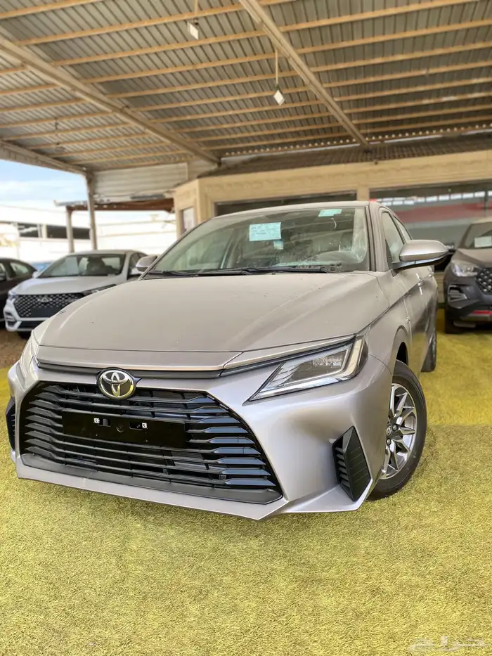 تويوتا يارس 2026 لون مييز تيتانيوم وسعر مميز 0