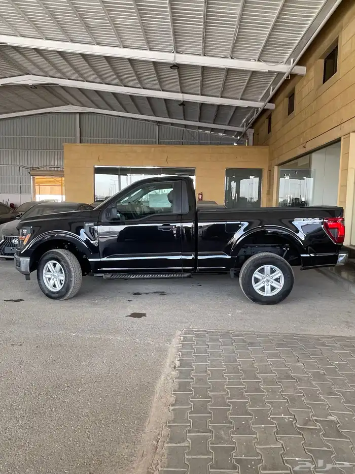 فورد غمارة F150 فئة XL موديل 2025 متوفر لدى الحسن 2
