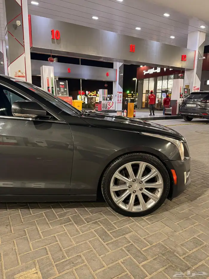 كاديلاك ATS 2016 نظيفه جدا 7