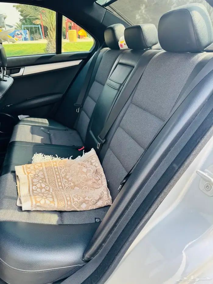 مرسيدس ممشى قليل C200 5