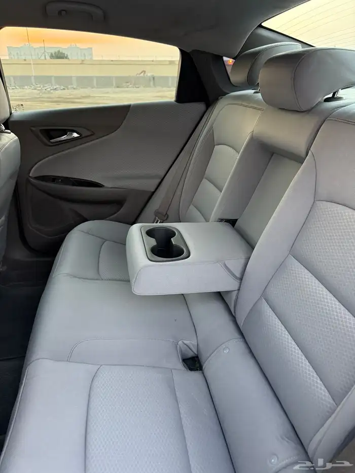 شفروليه ماليبو موديل 2018 نظيفه 12