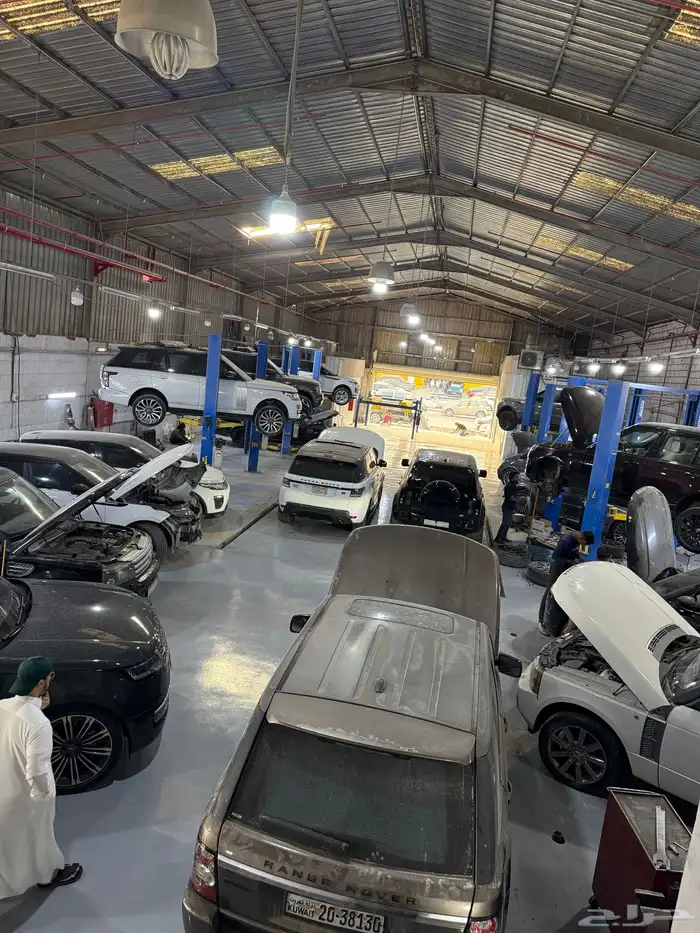 ورشة رنج روفر لصيانة السيارات 22