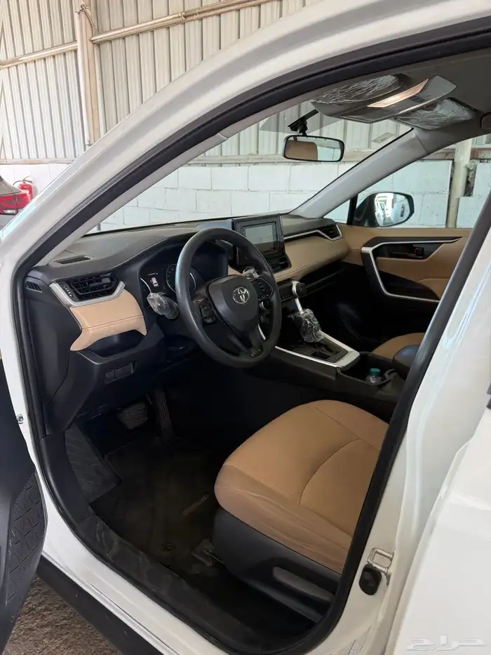 راف فور 2022 استاندر البيع بنظام الايجار منتهي بالتمليك 3