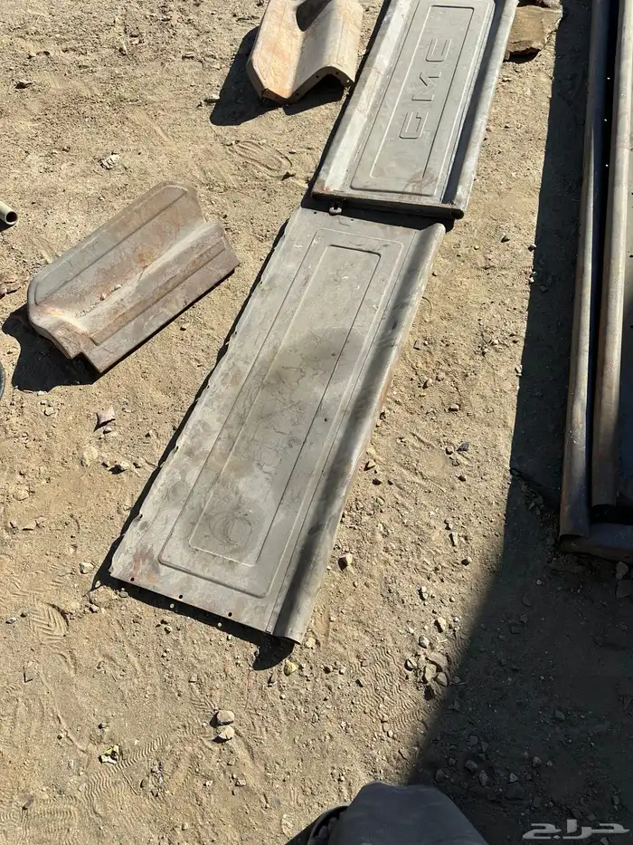 صندوق جمس 79 للبيع 2